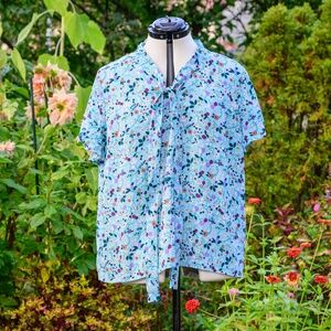 Talbots NWT short-sleeve aqua-blue blouse w/long ties, dainty flowered